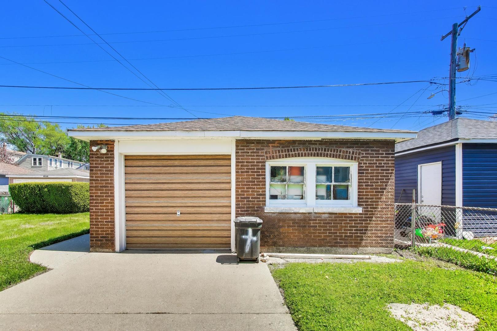 1331 Wesley Avenue