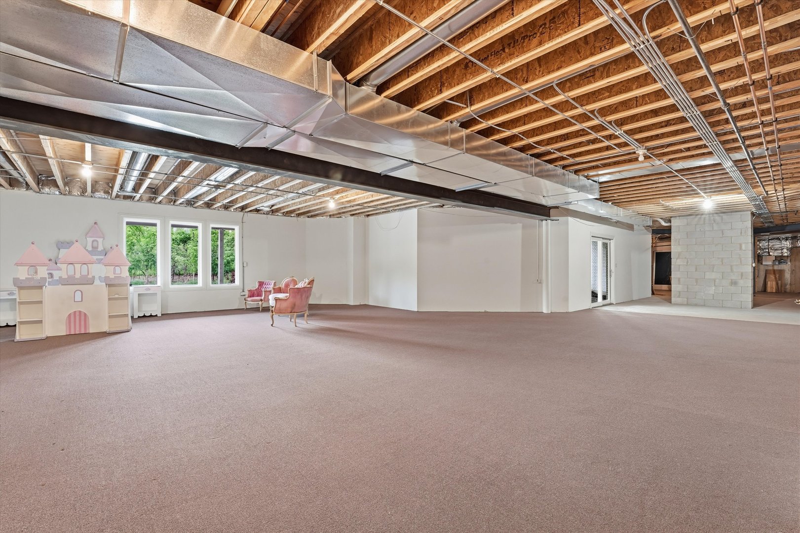 12024 W Edgewood Drive