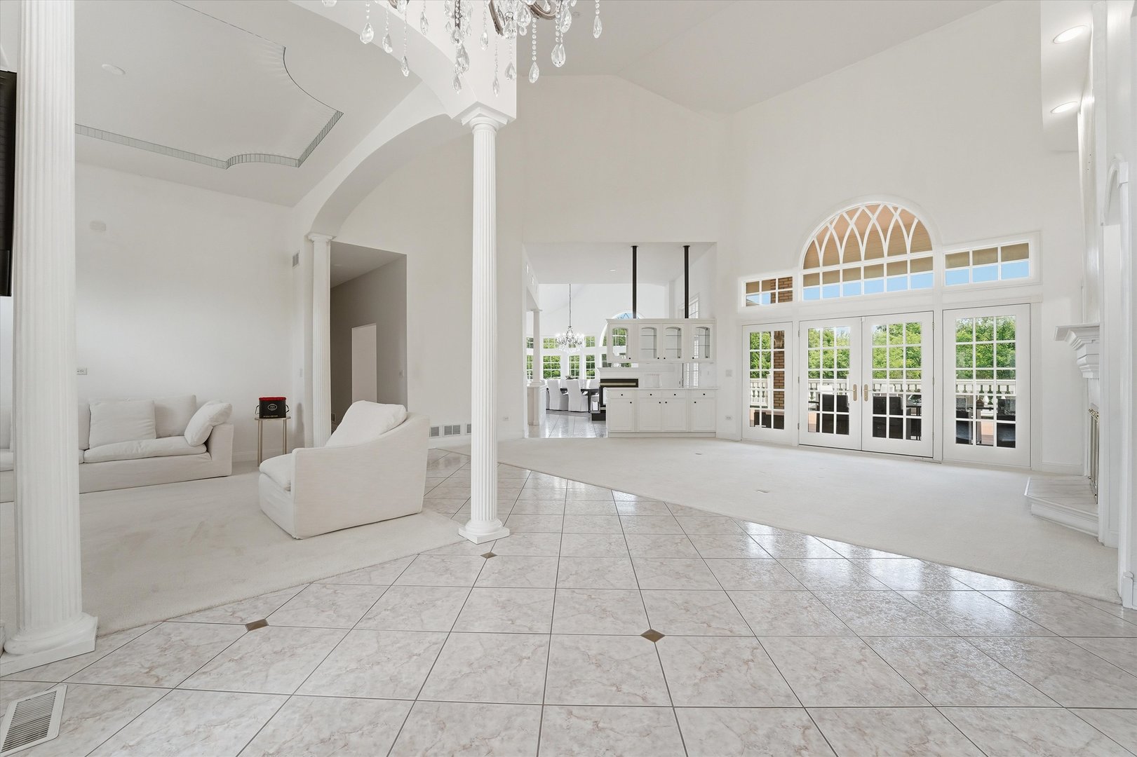 12024 W Edgewood Drive