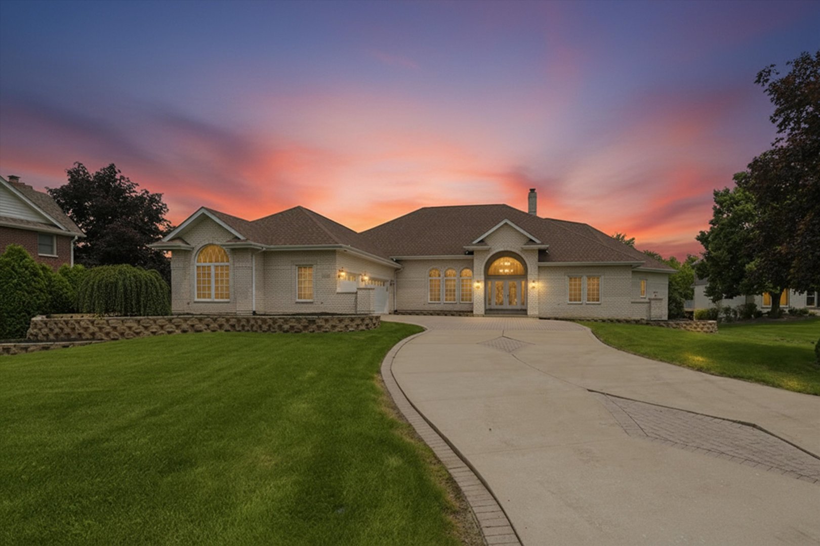 12024 W Edgewood Drive