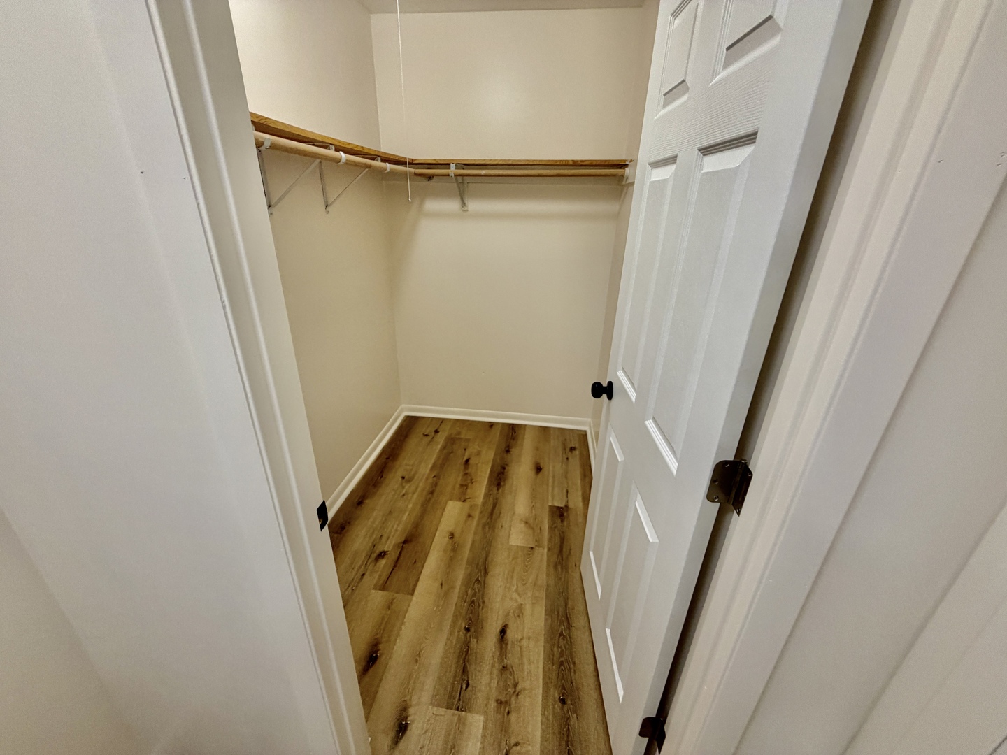 19408 Lake Shore Drive Unit: 3