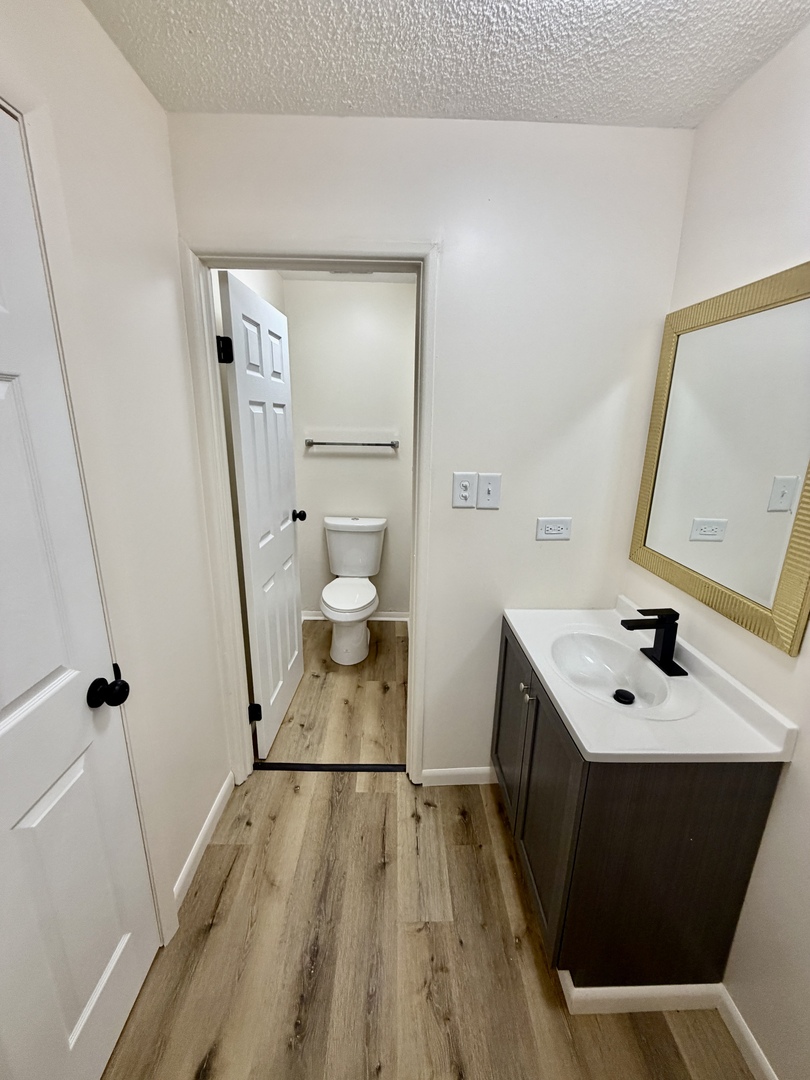 19408 Lake Shore Drive Unit: 3
