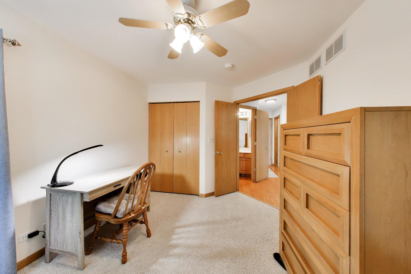 904 Pimpernel Court