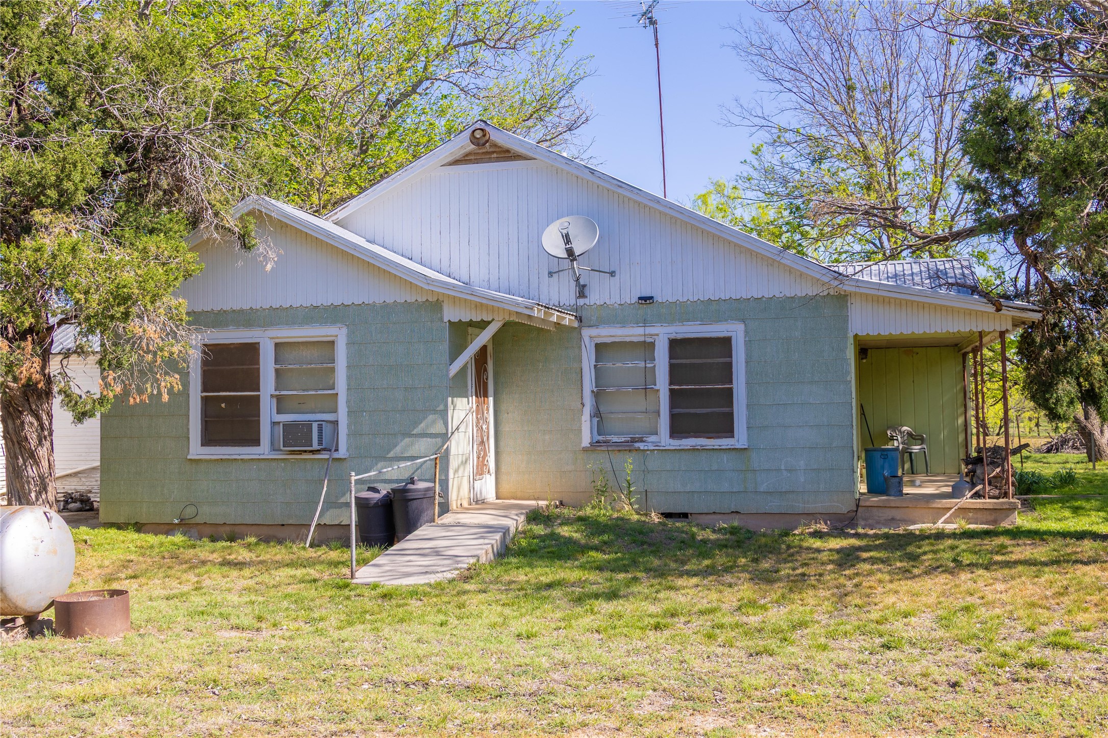 2700 County Road 235
