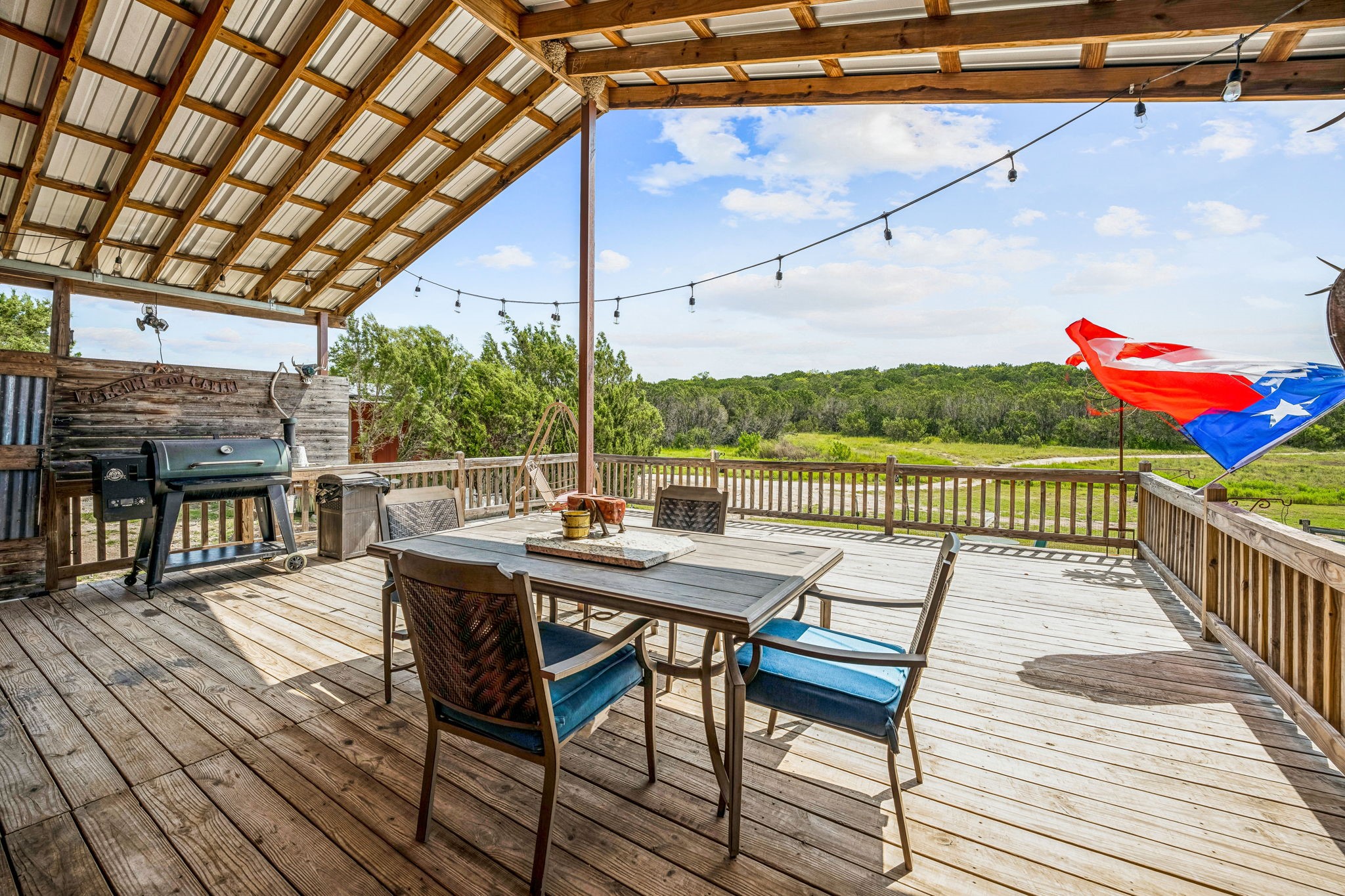 825 Monarch Trail