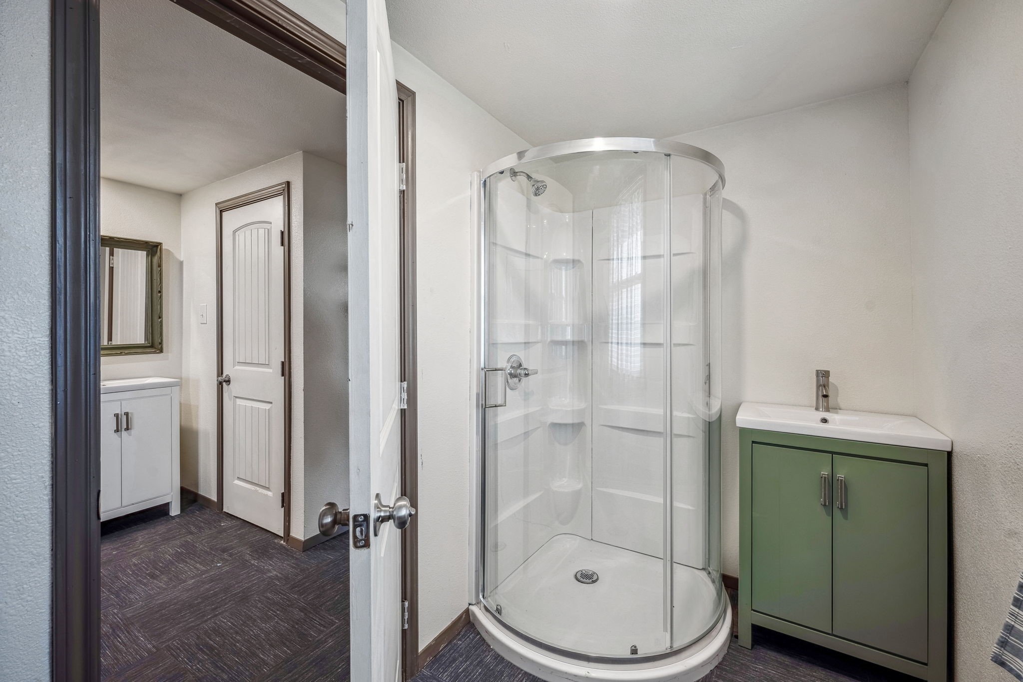 825 Monarch Trail