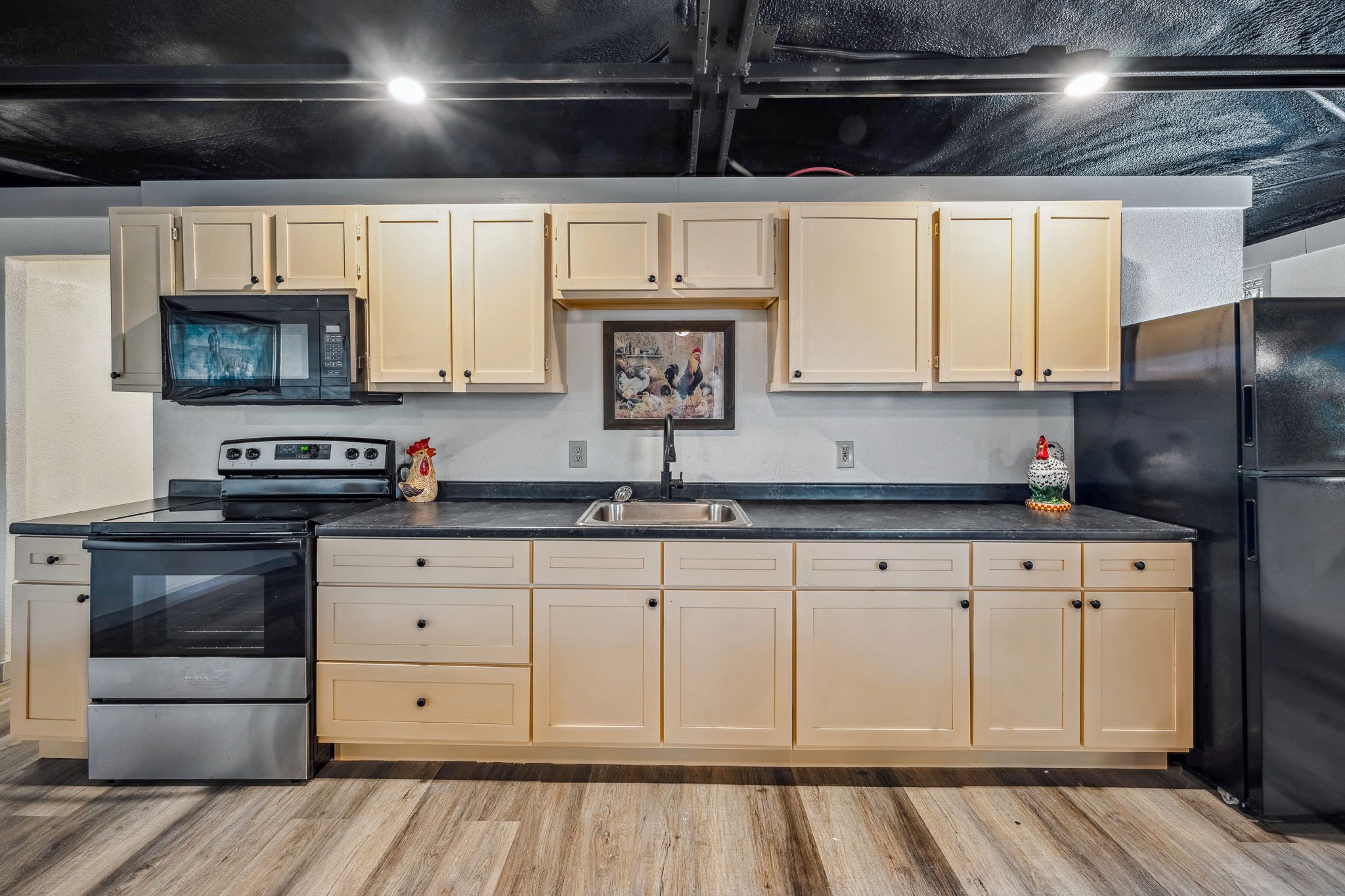 825 Monarch Trail