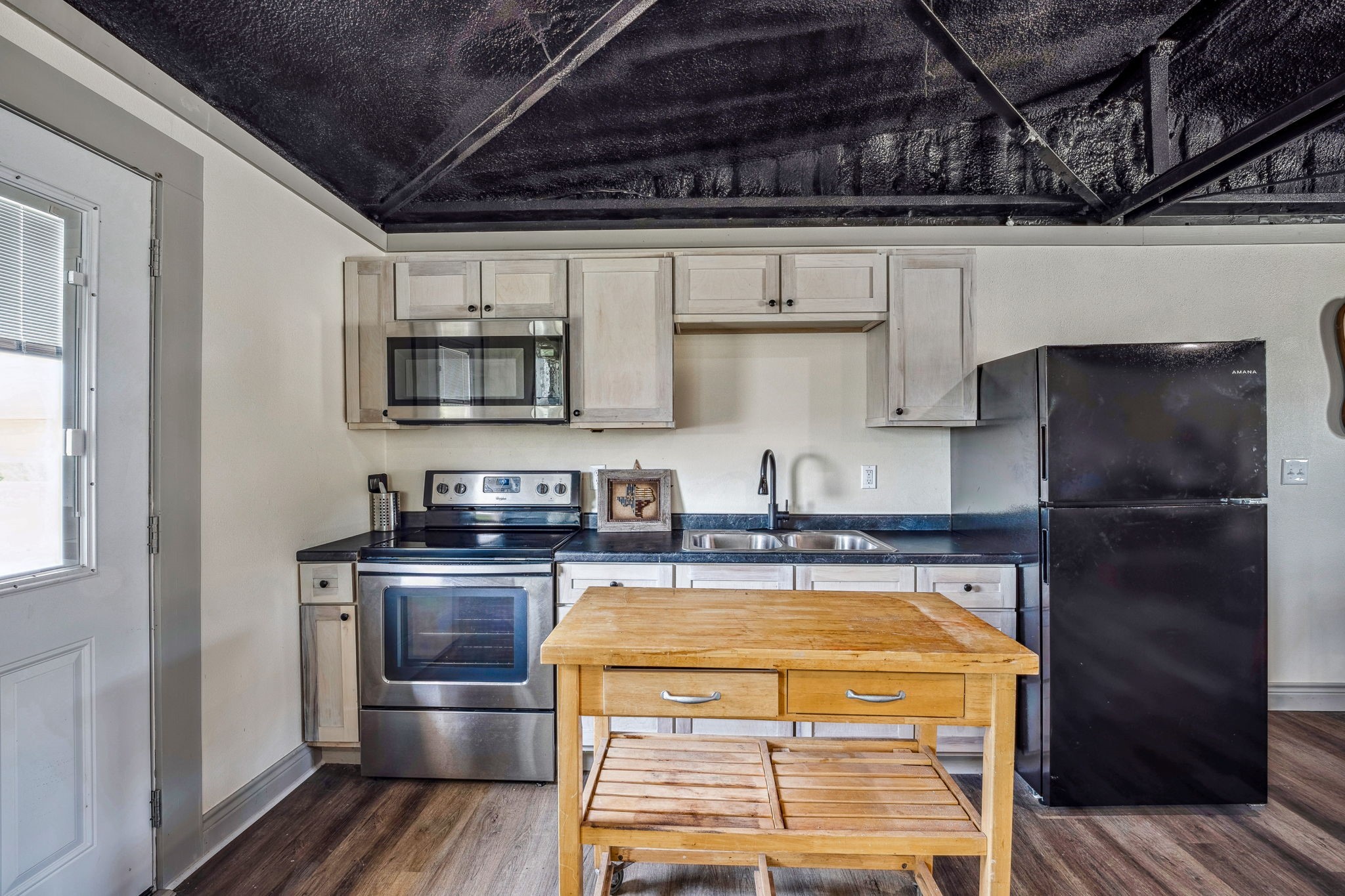 825 Monarch Trail
