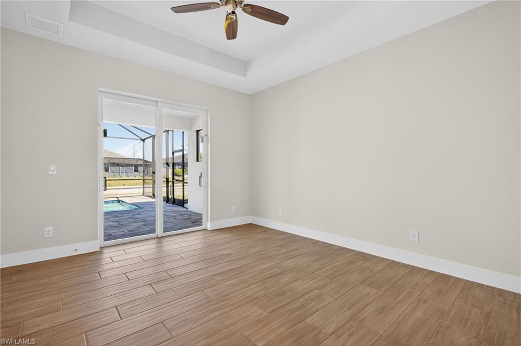 1423 SW 1st TER