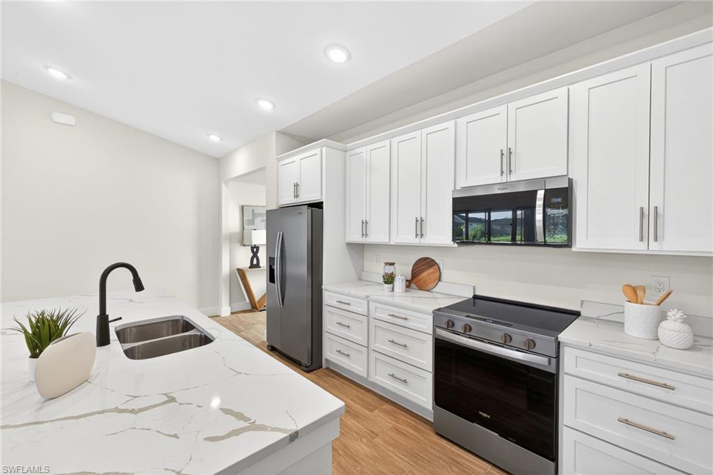 1423 SW 1st TER