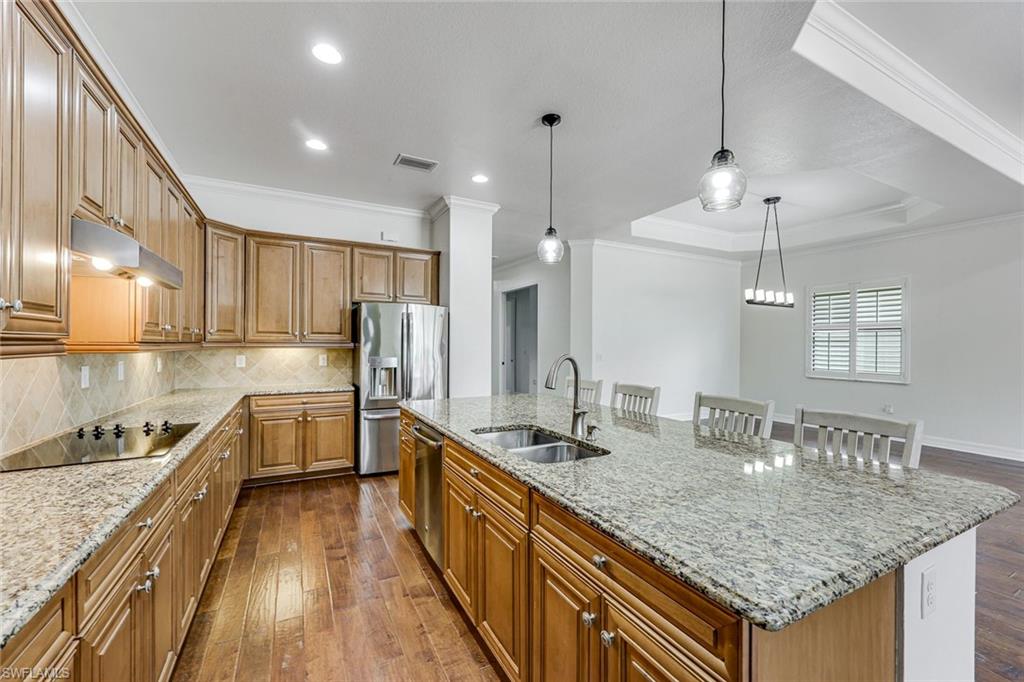 12643 Kinross LN