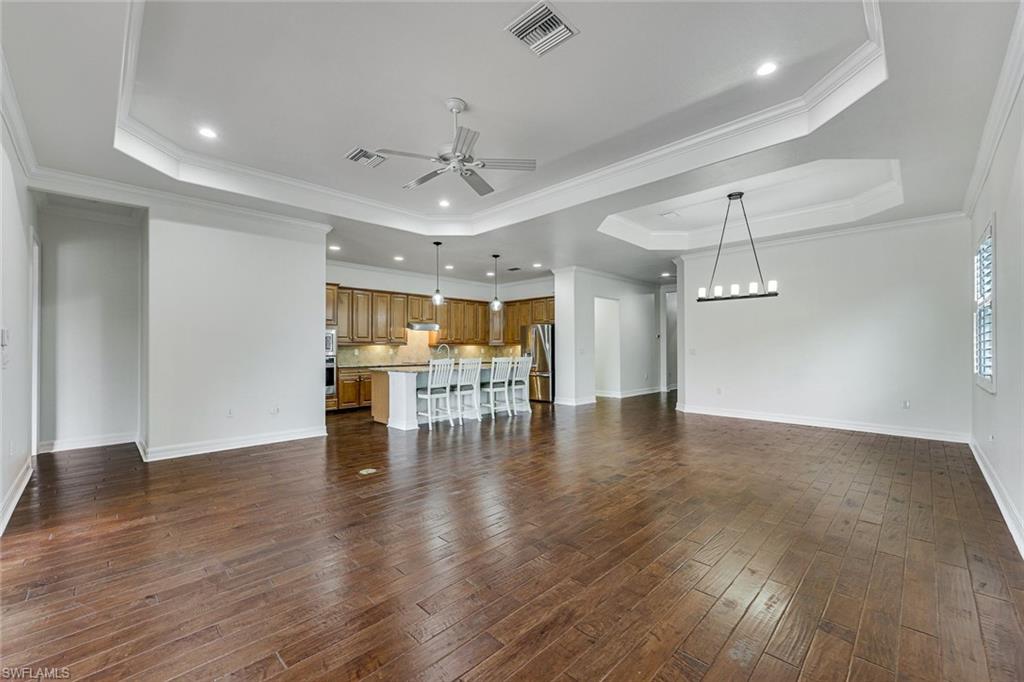 12643 Kinross LN