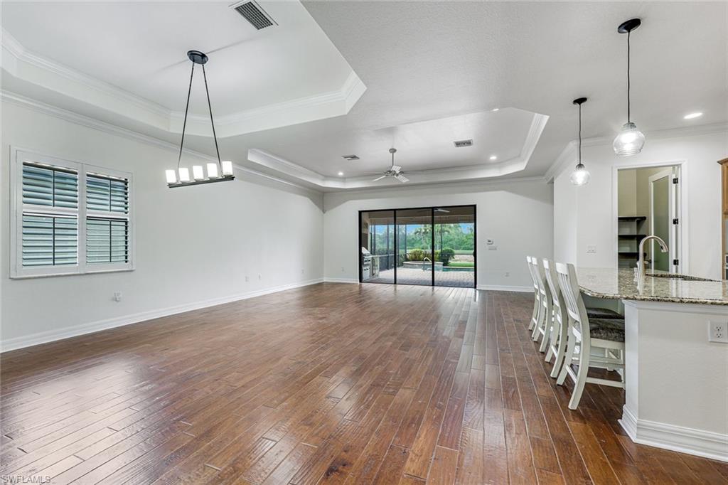 12643 Kinross LN