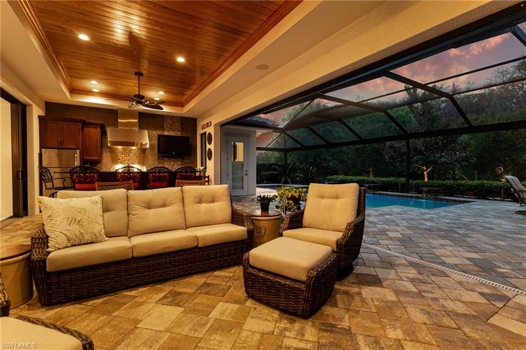 13455 Whispering Oaks DR