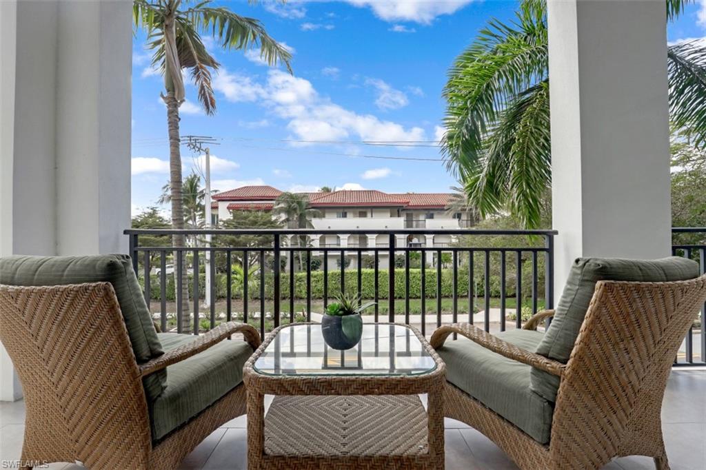 1035 3rd AVE S Unit: 203