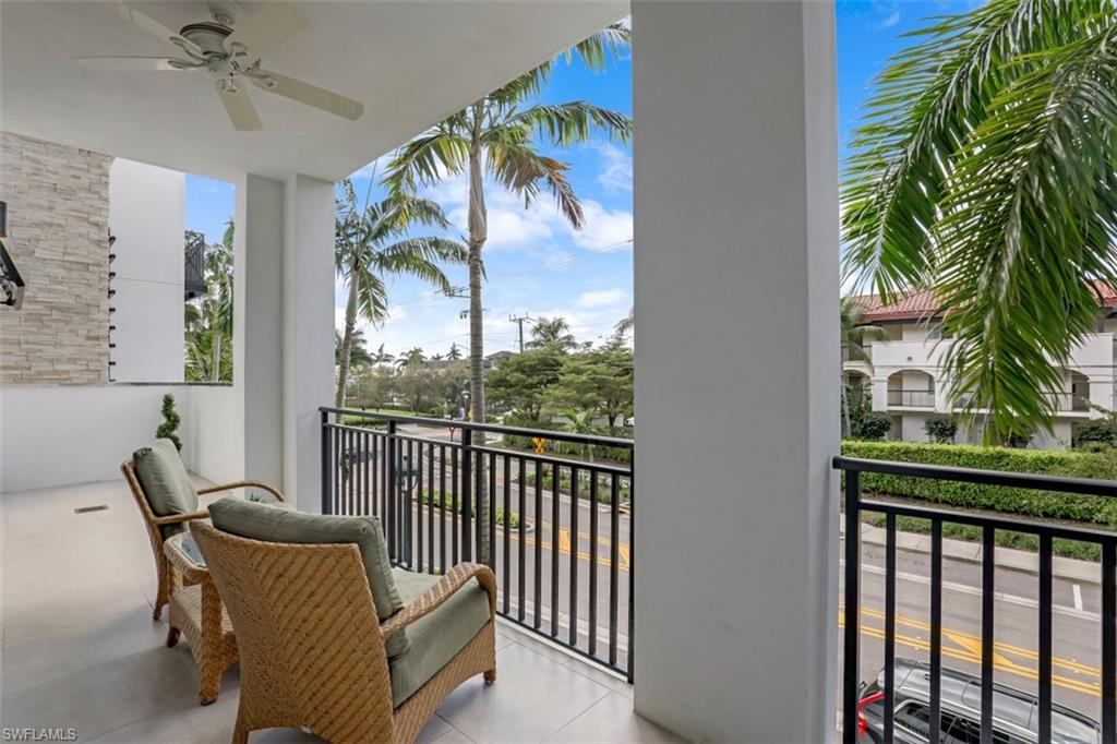 1035 3rd AVE S Unit: 203