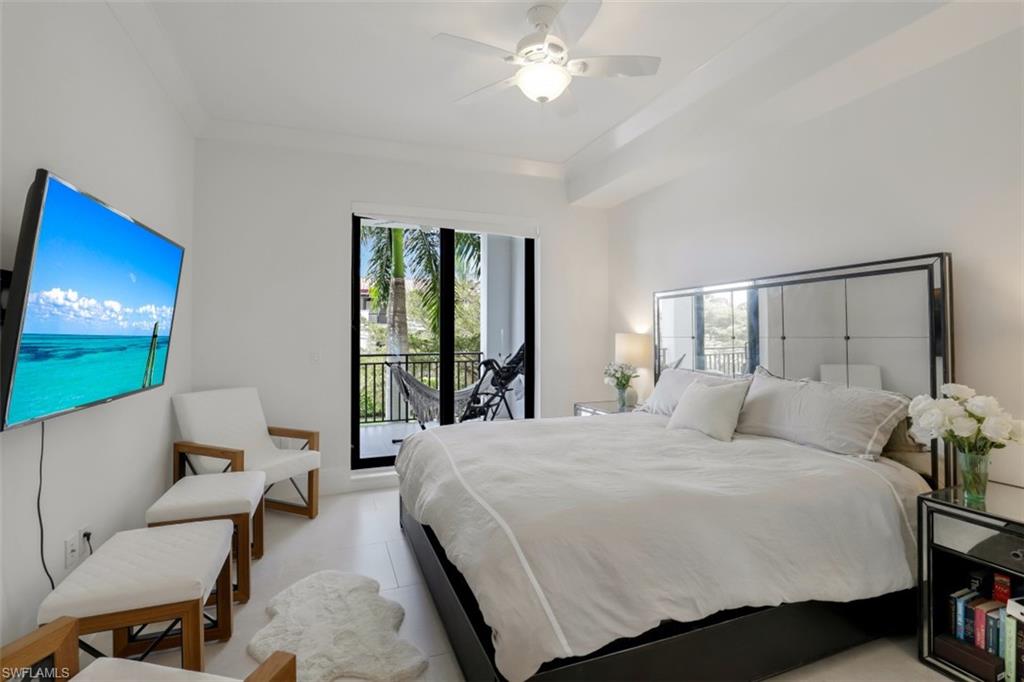 1035 3rd AVE S Unit: 203