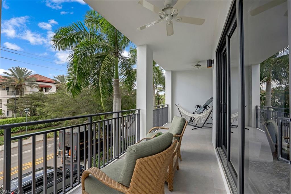 1035 3rd AVE S Unit: 203
