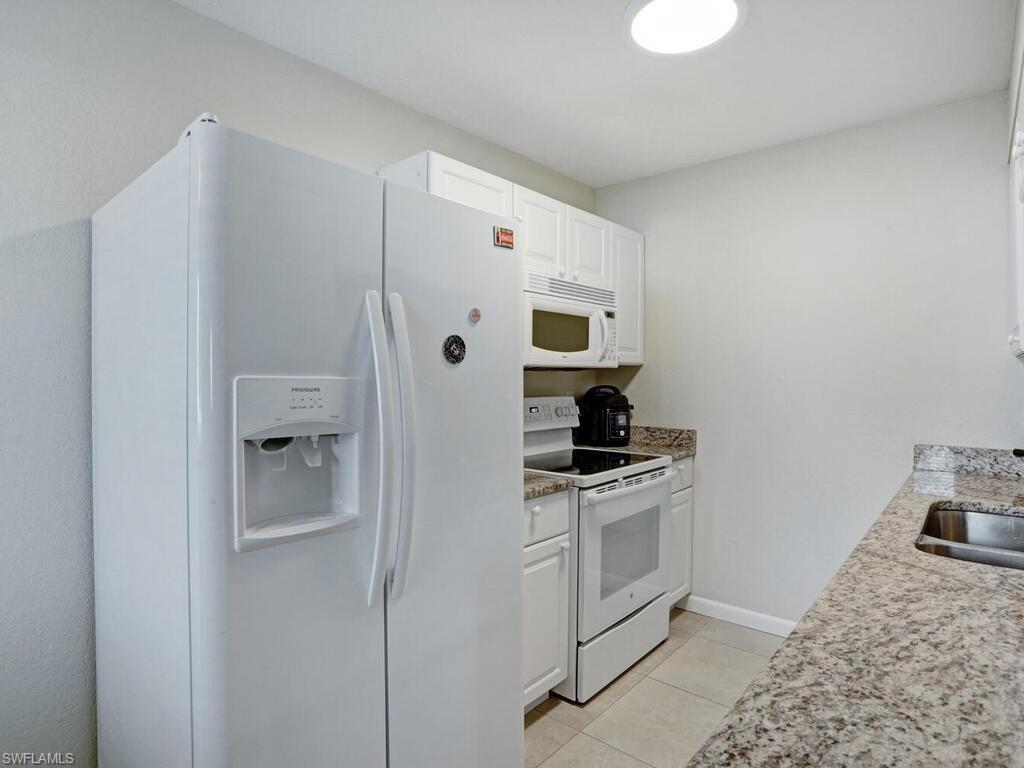 4621 Bayshore DR Unit: Q6