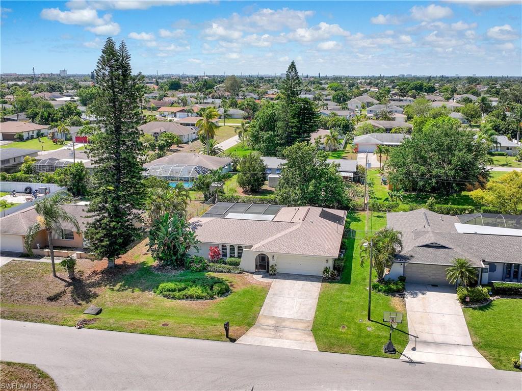 1318 SE 34th TER