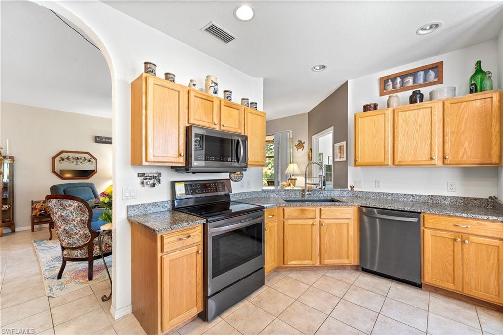 3311 Coconut Island DR Unit: 102