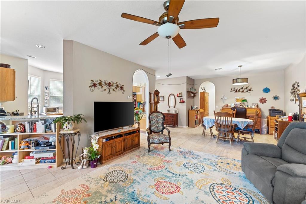 3311 Coconut Island DR Unit: 102