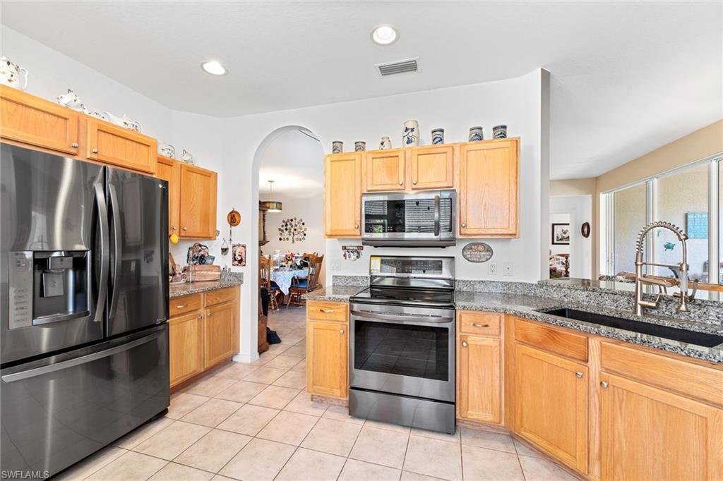 3311 Coconut Island DR Unit: 102