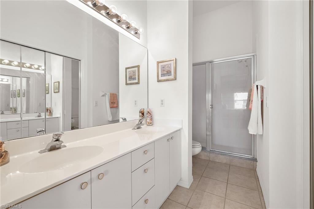 5430 Worthington LN Unit: 203