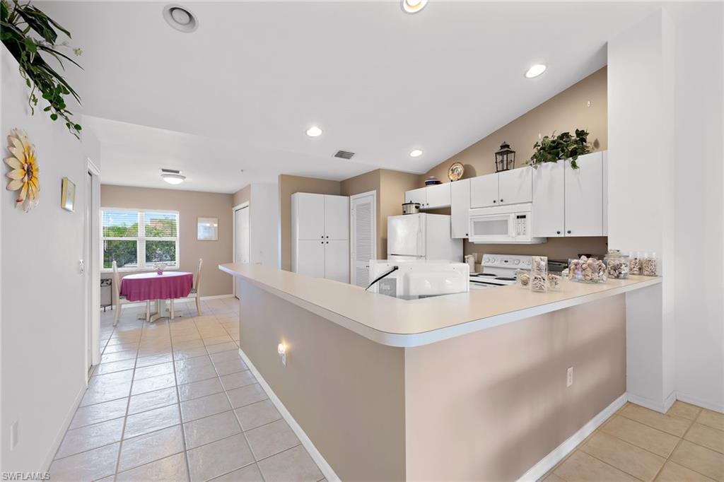 5430 Worthington LN Unit: 203