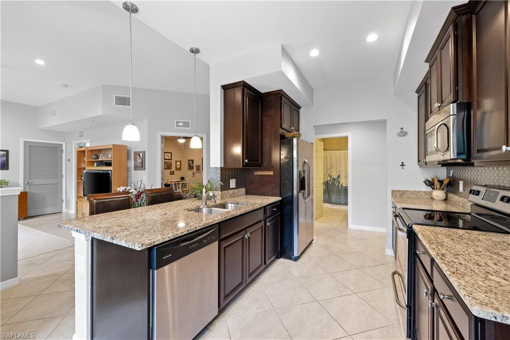 18239 Creekside Preserve LOOP Unit: 101