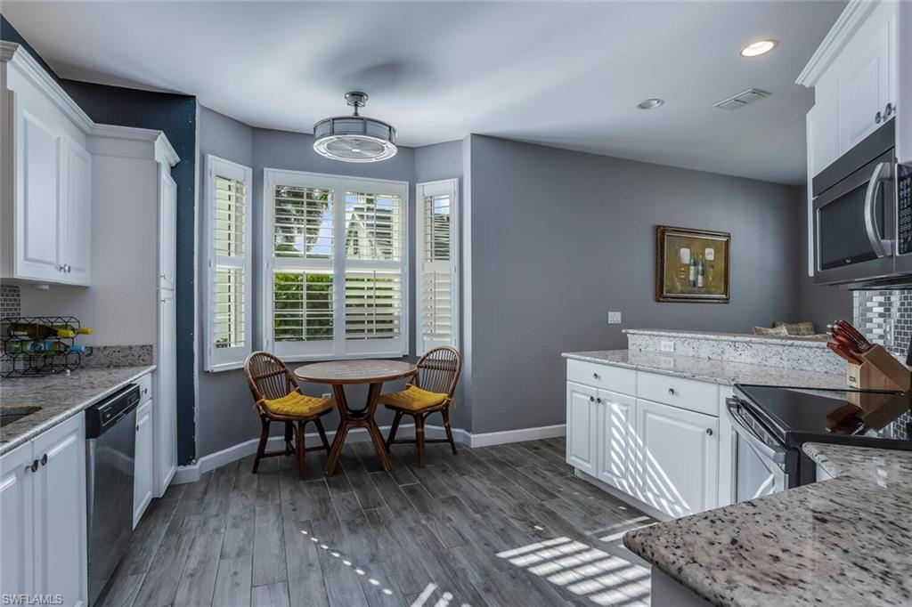 5964 Sand Wedge LN Unit: 304