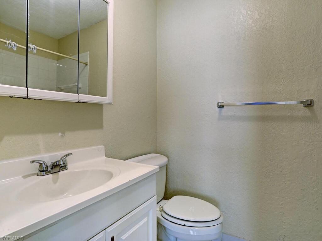 4607 Bayshore DR Unit: K8