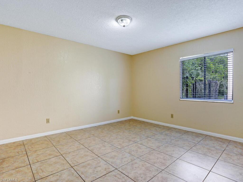 4629 Bayshore DR Unit: J1