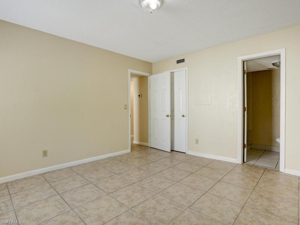 4629 Bayshore DR Unit: J1