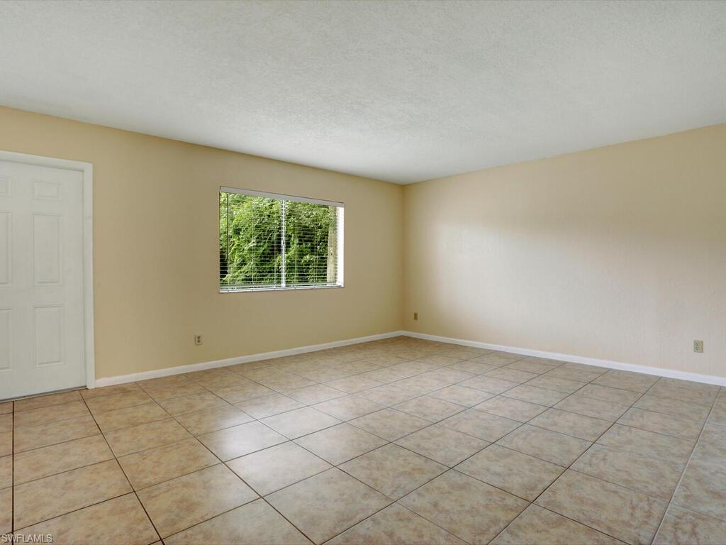 4629 Bayshore DR Unit: J1