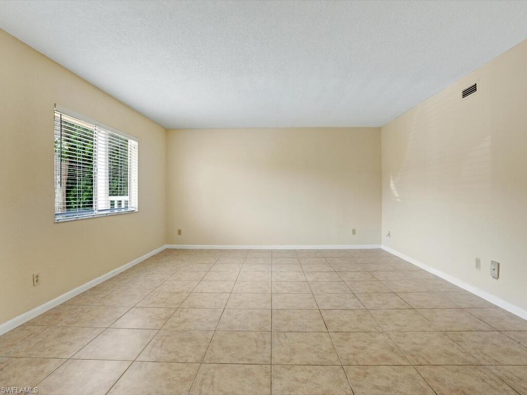 4629 Bayshore DR Unit: J1