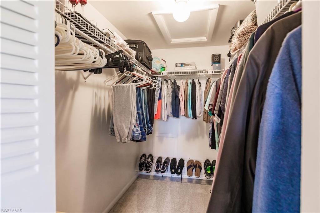 4380 27th CT SW Unit: 1-406