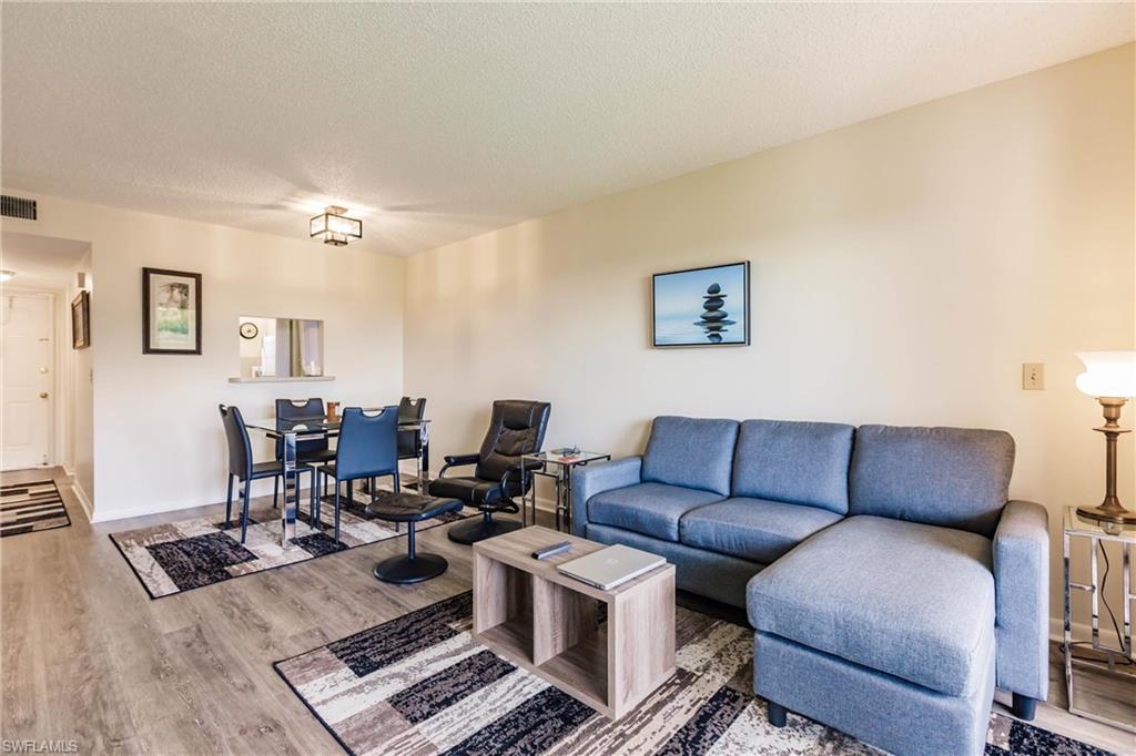 4380 27th CT SW Unit: 1-406