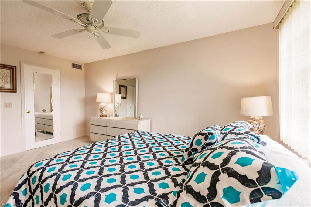 4380 27th CT SW Unit: 1-406