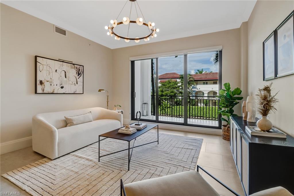 1035 3rd AVE S Unit: 203