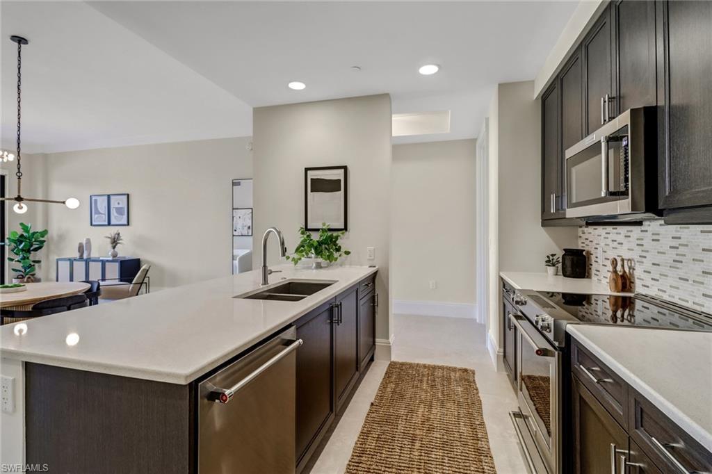 1035 3rd AVE S Unit: 203