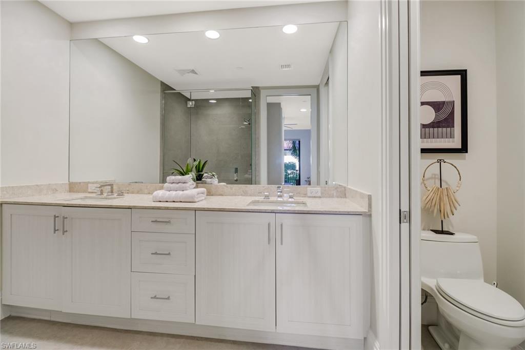 1035 3rd AVE S Unit: 203