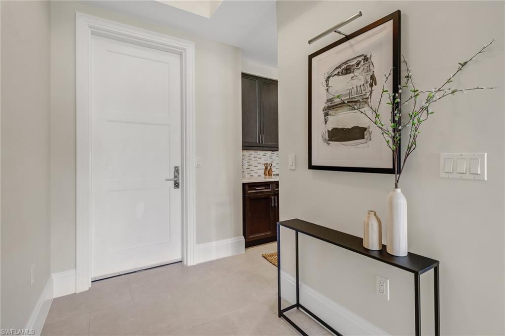 1035 3rd AVE S Unit: 203