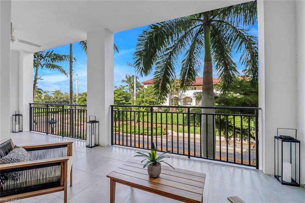 1035 3rd AVE S Unit: 203