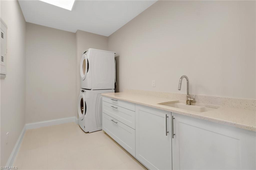 1111 Central AVE Unit: 307