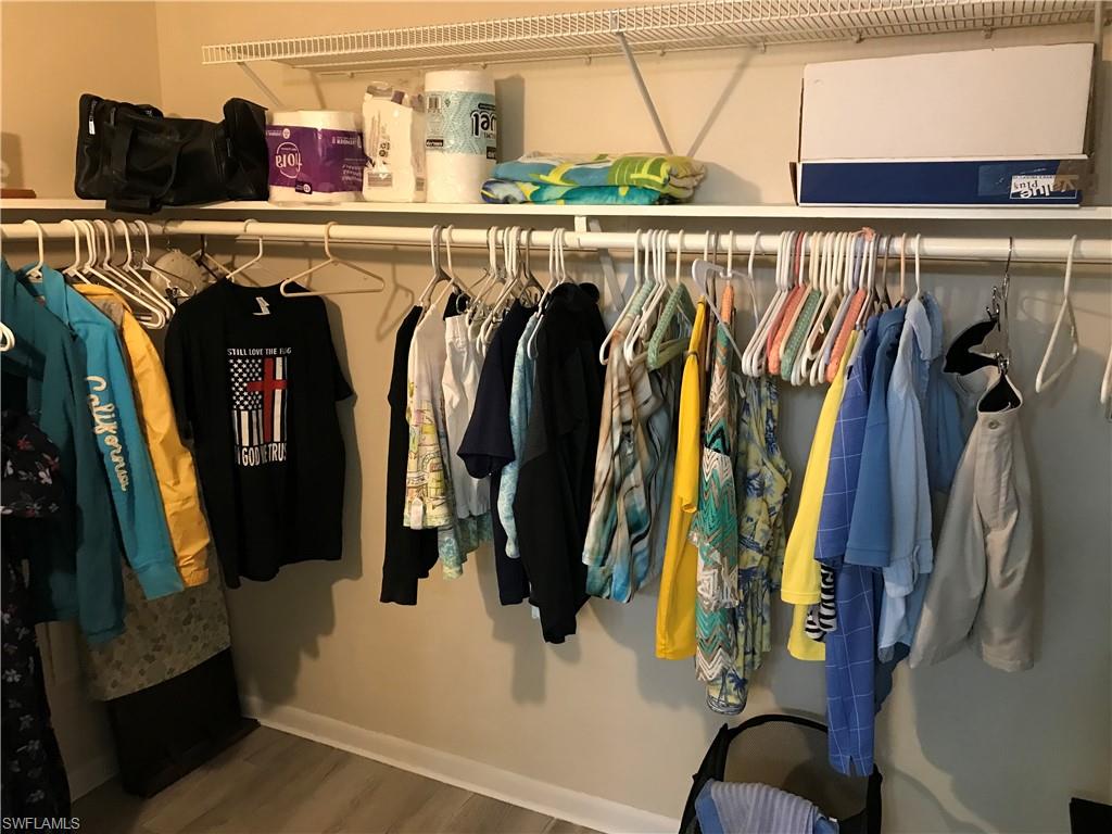 600 Valley Stream DR Unit: F8