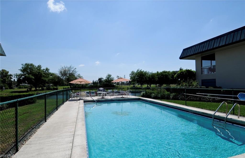 600 Valley Stream DR Unit: F8