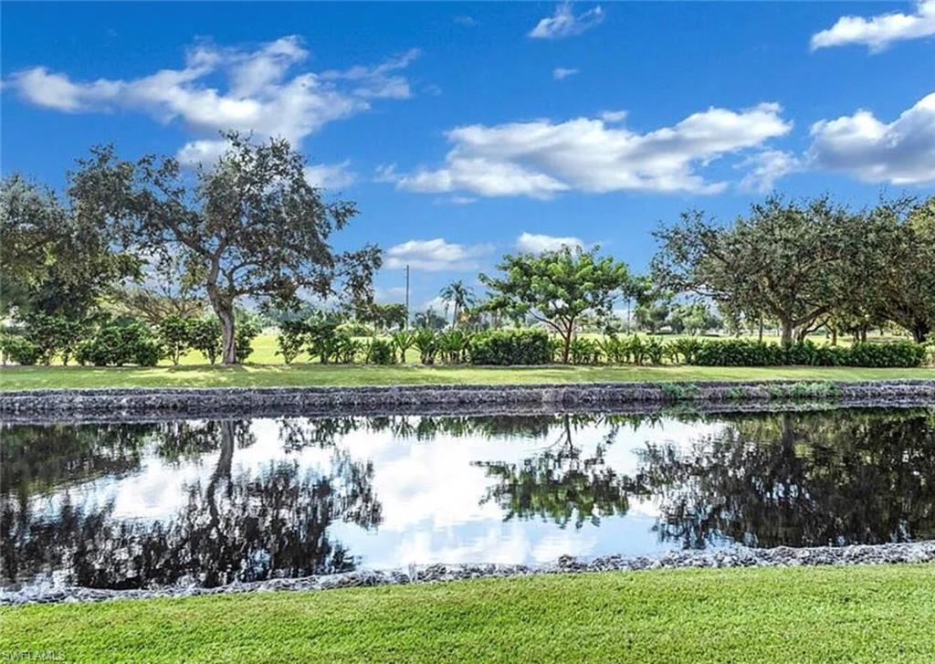 600 Valley Stream DR Unit: F8