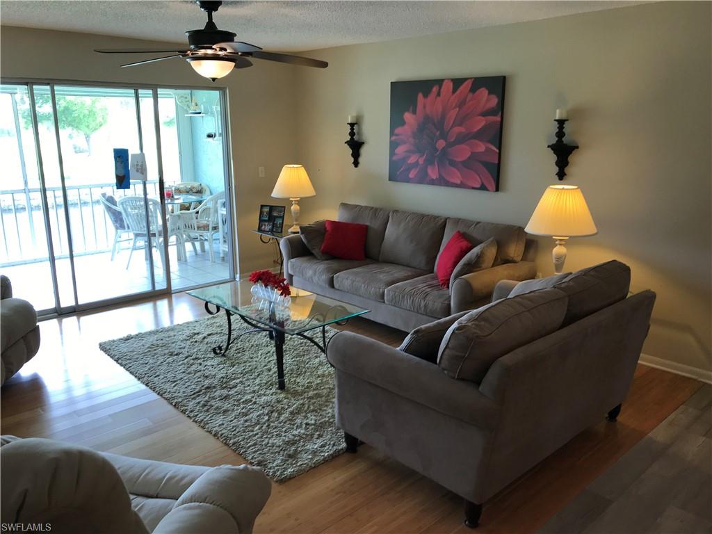 600 Valley Stream DR Unit: F8