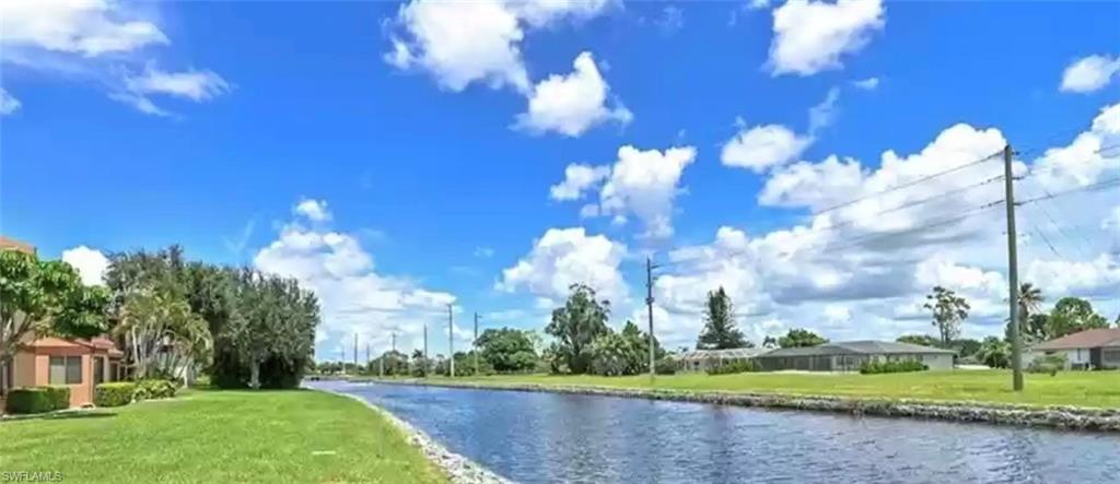 600 Valley Stream DR Unit: F8